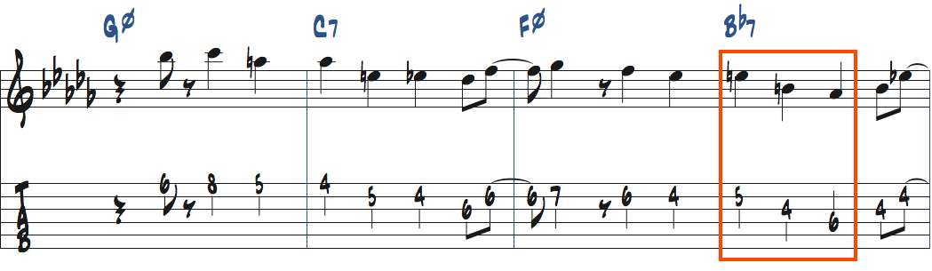 Bb7で使うEトライアド楽譜